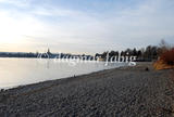 Blick vom Konstanzer Uferweg in Richtung Konstanz über den Konstanzer Trichter.